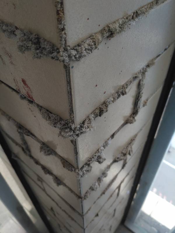 阳台墙面瓷砖掉了咋办(阳台墙面瓷砖掉了咋办视频) 阳台墙面瓷砖掉了咋办(阳台墙面瓷砖掉了咋办视频)